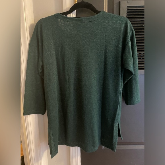 Bobeau - 3/4 Green Shirt - Picture 3 of 3
